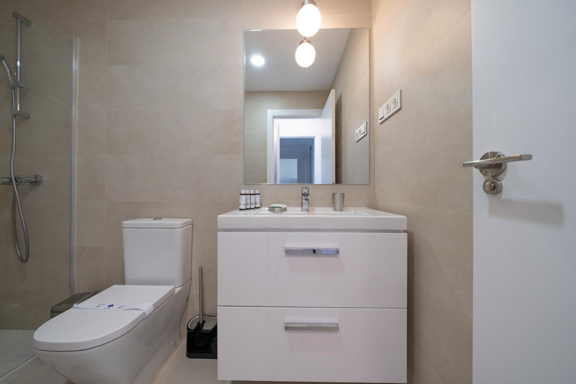 Xpce Urban 3 Malaga Skyline - Parking Free Appartement Buitenkant foto